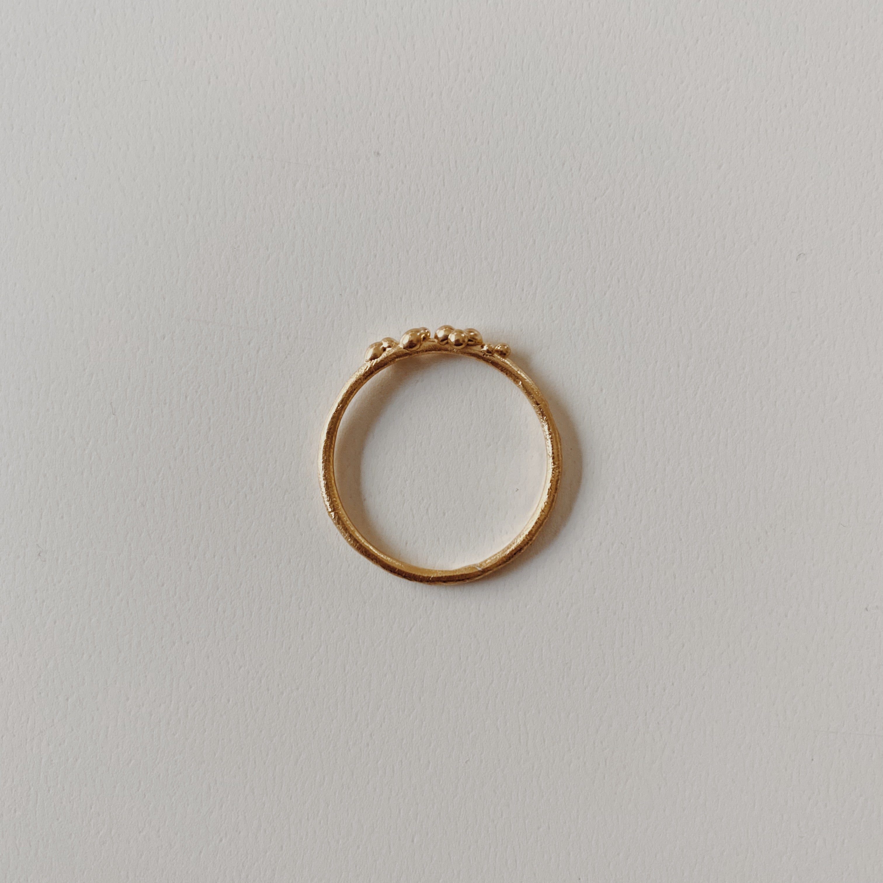 Anillo Violeta Dorado